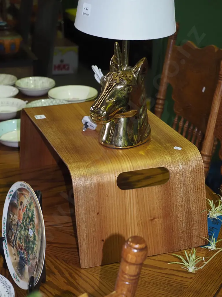 bent ply bed tray Image 1++