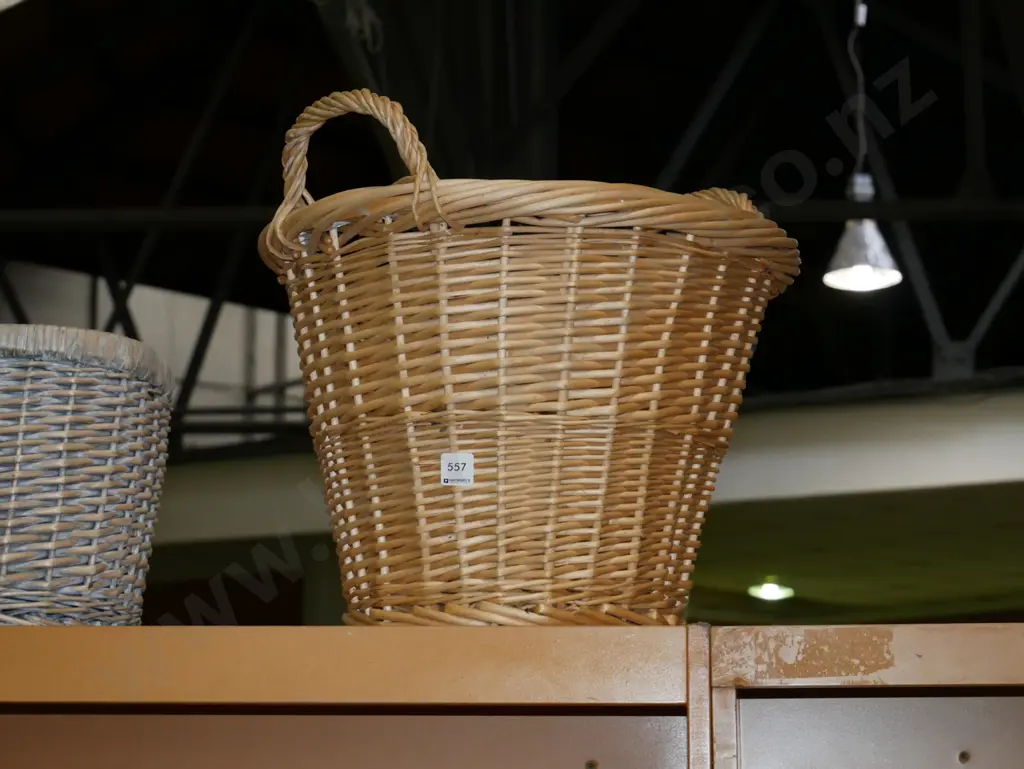 cane wood basket Image 1++