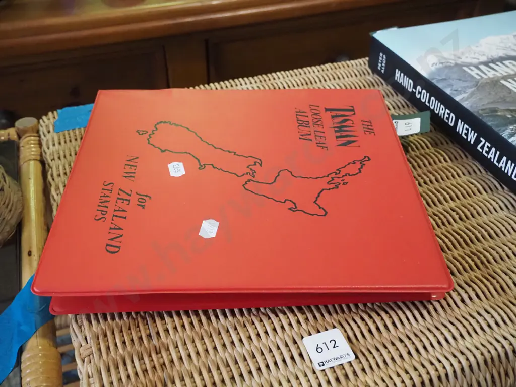 stamp album  Image 1++