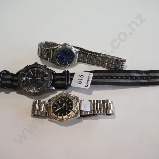 3x wristwatches