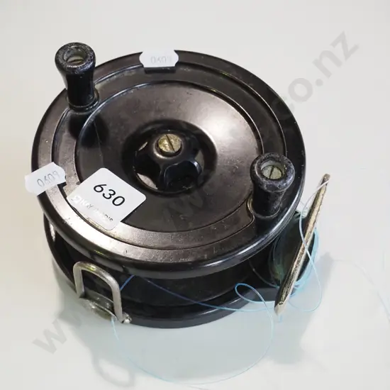 vintage fishing reel