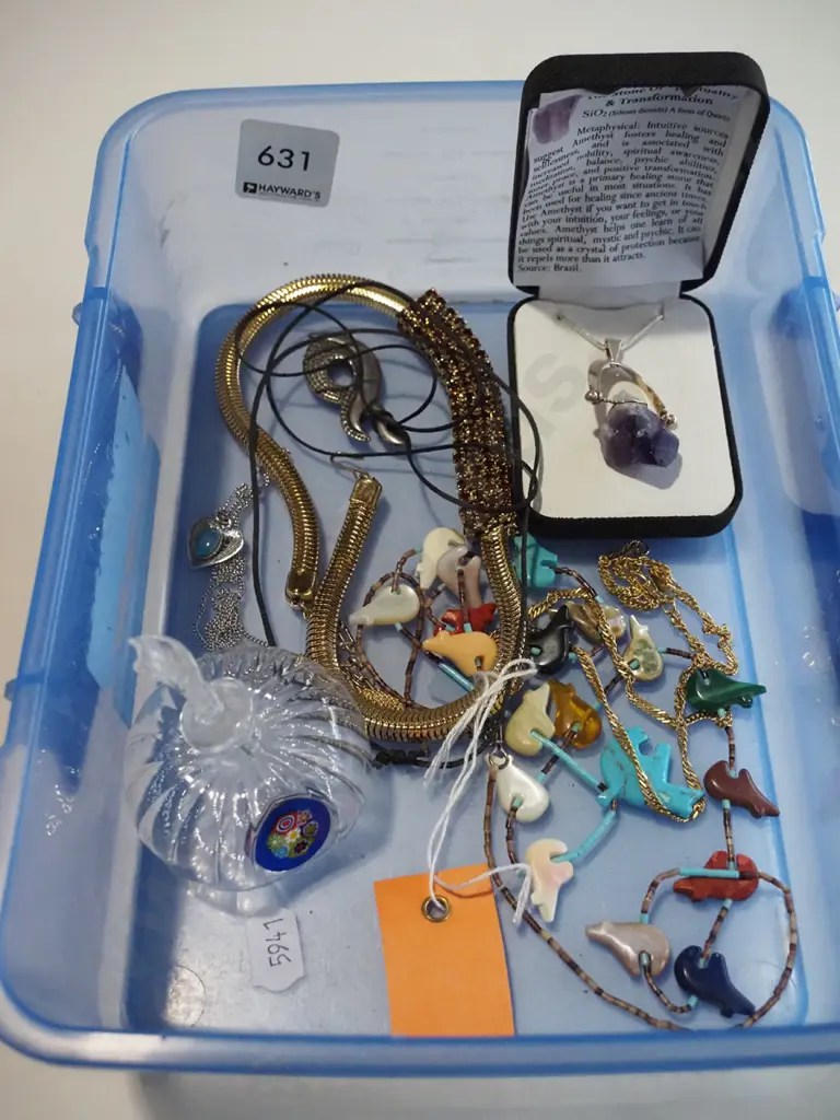 plastic tub of costume jewellery, scent bottle Image 1++