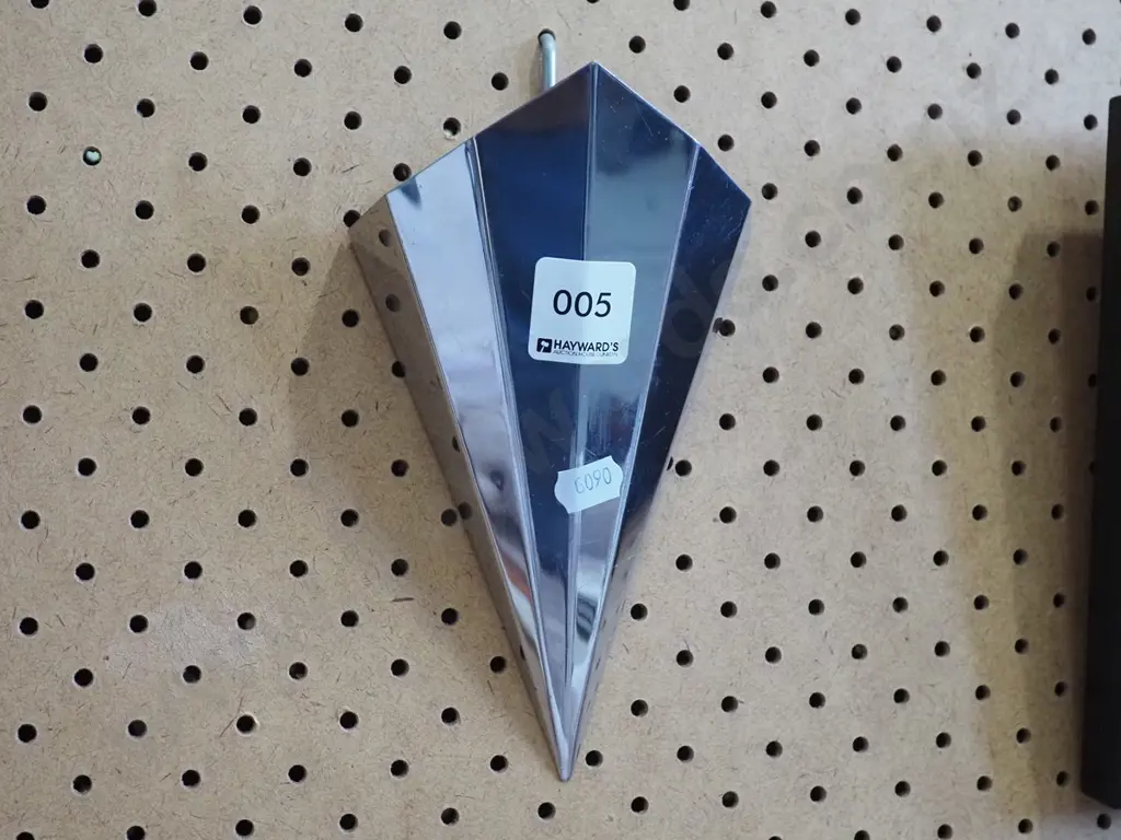 chrome wall pocket vase Image 1++