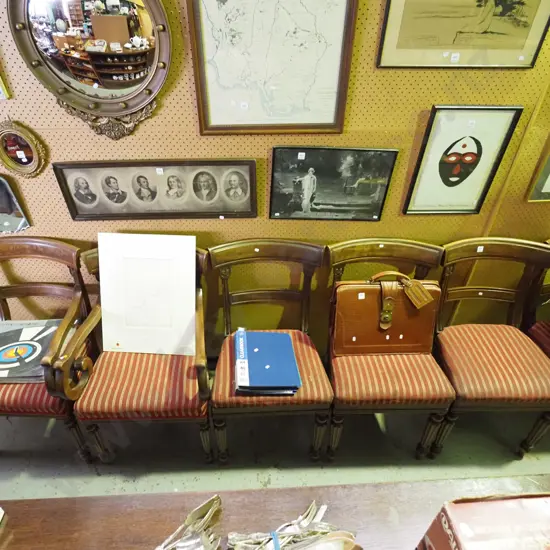 8 mahogany Georgian style dining chairs incl. 2 carvers - upholstery stained, needs attention