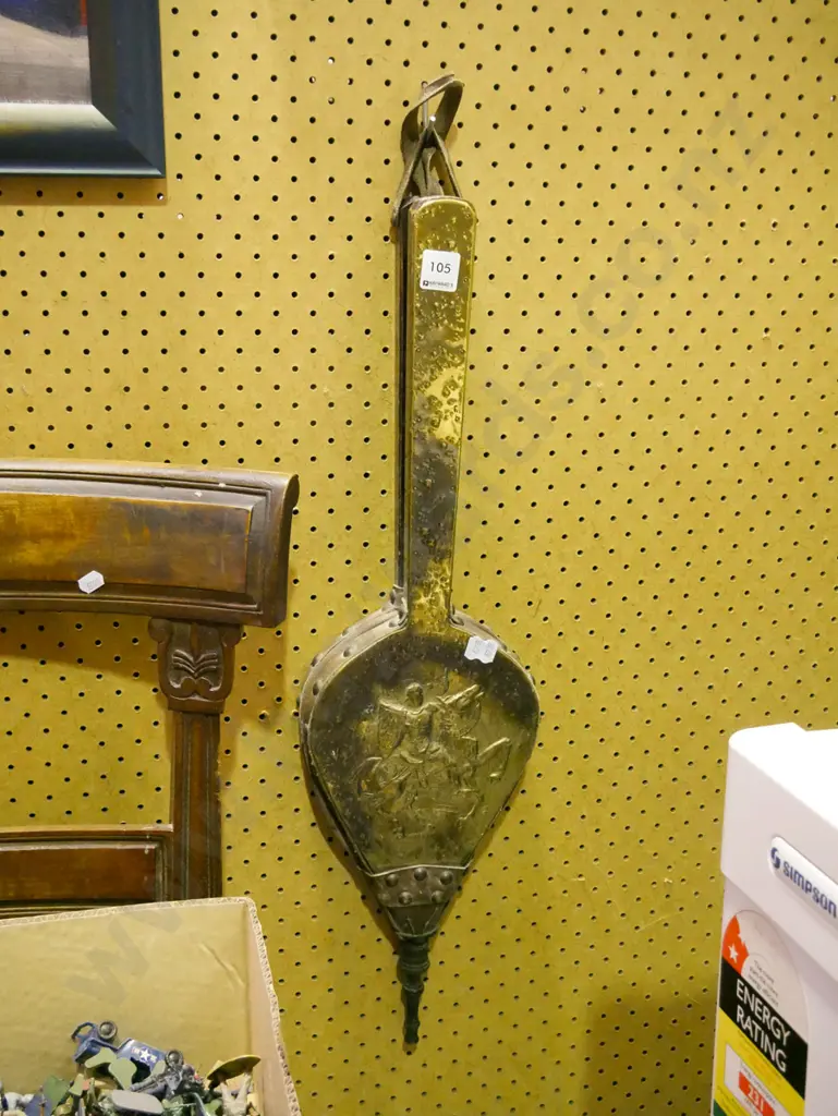pressed brass bellows Image 1++