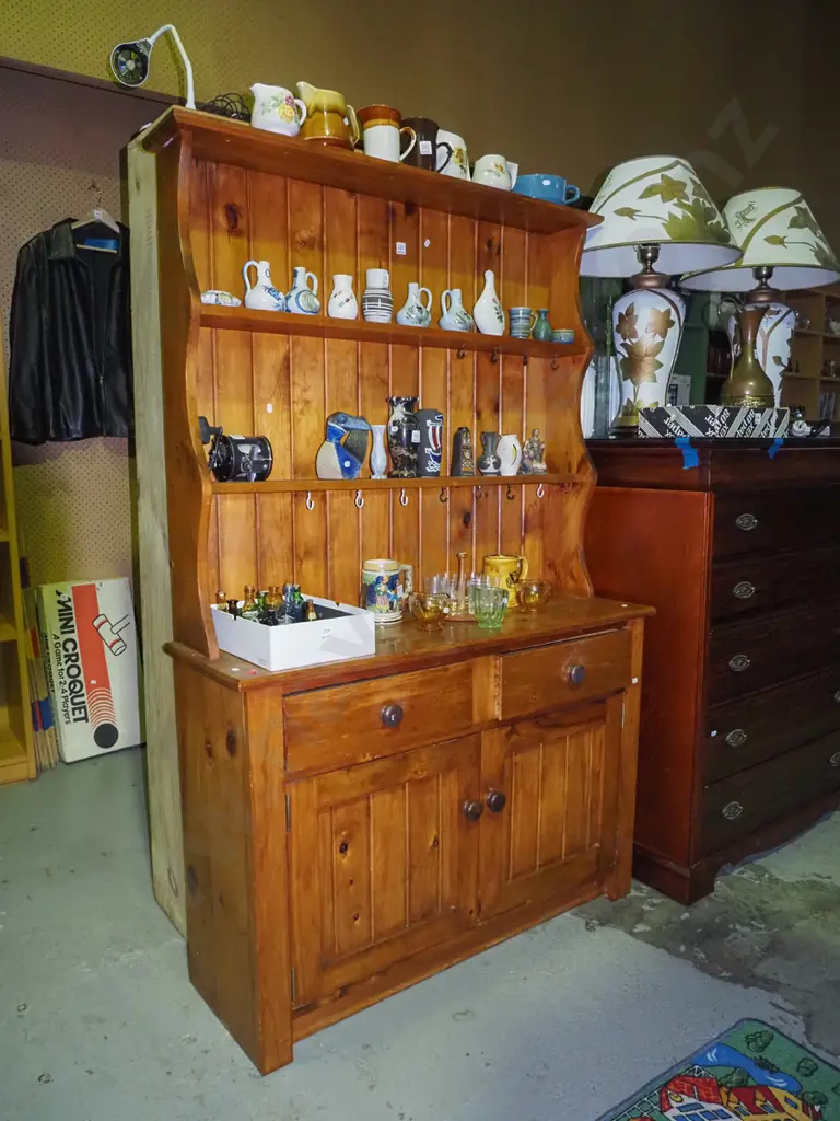 solid pine 2-door 2-drawer Welsh dresser H-1710 W-1100 D-370 Image 1++
