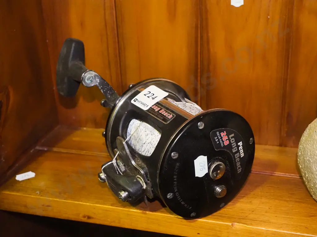 Penn fishing reel Image 1++