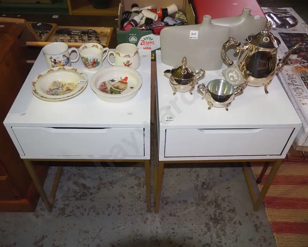 2 MDF white painted single drawer bedside cabinets Image 1++