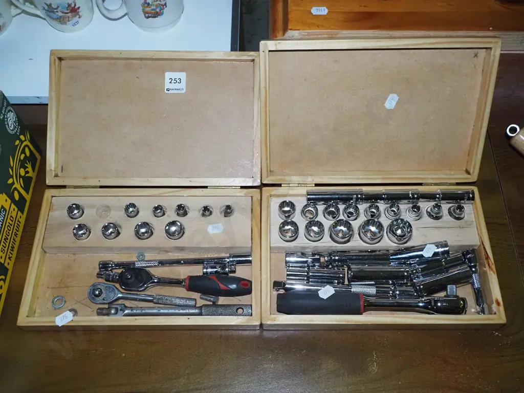 2 wood-cased socket sets Image 1++