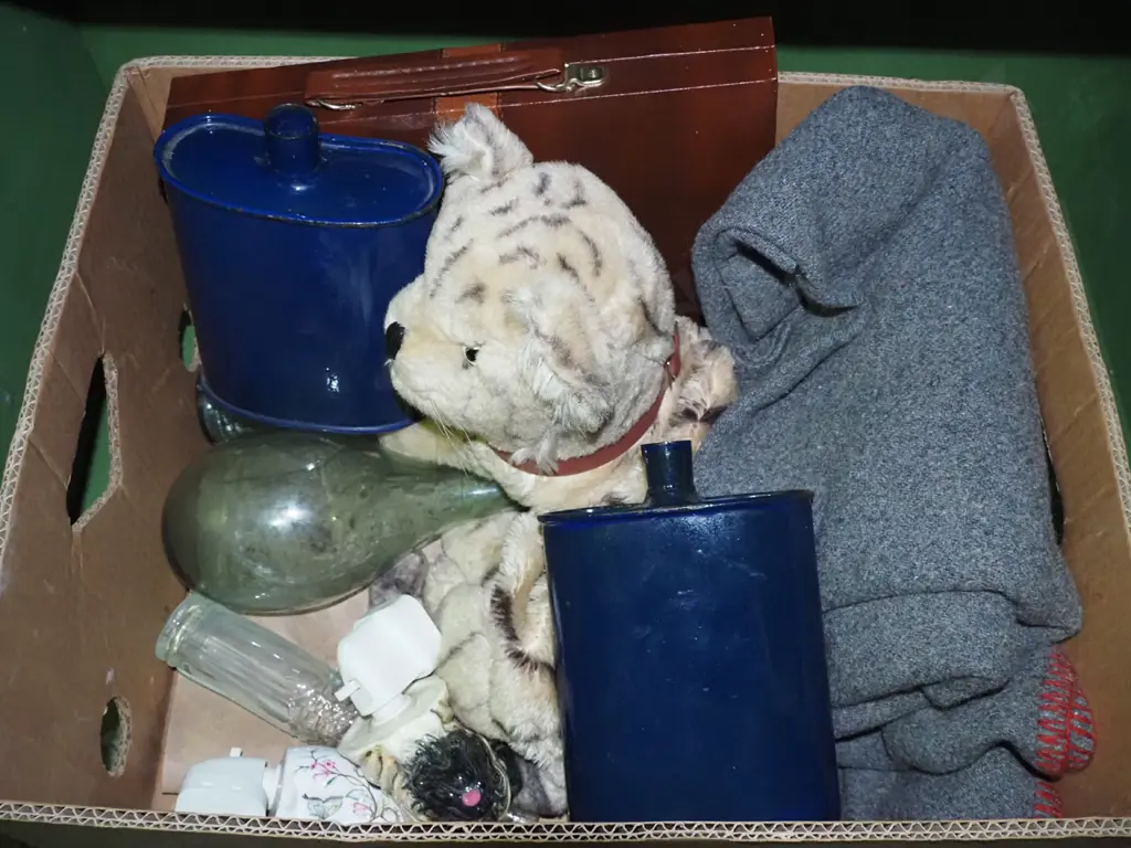 box of backgammon set, woolen blanket, soft toys, canteens etc. Image 1++