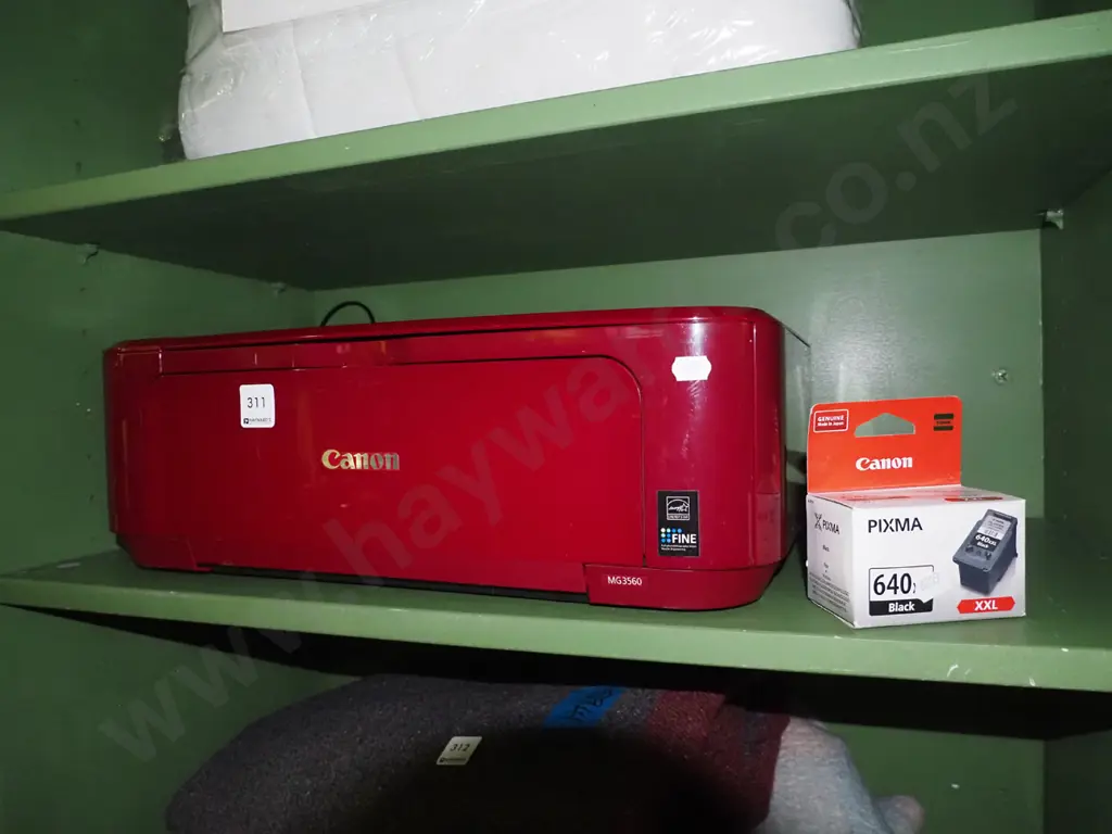 Canon printer and extra cartridge Image 1++
