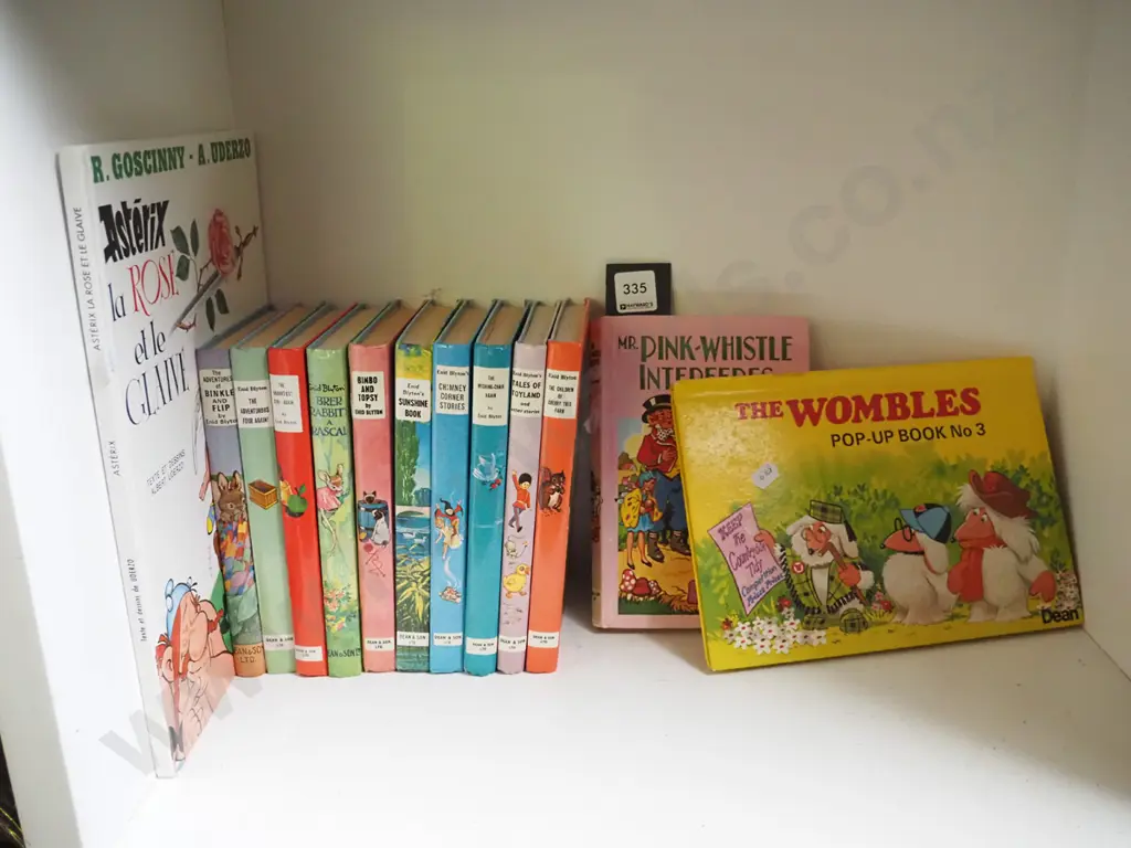shelf of children's books Image 1++