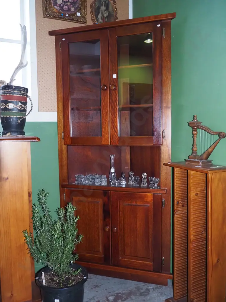 mahogany corner cabinet with 2 solid and 2 glazed doors H-1920 W-960 D-500 Image 1++