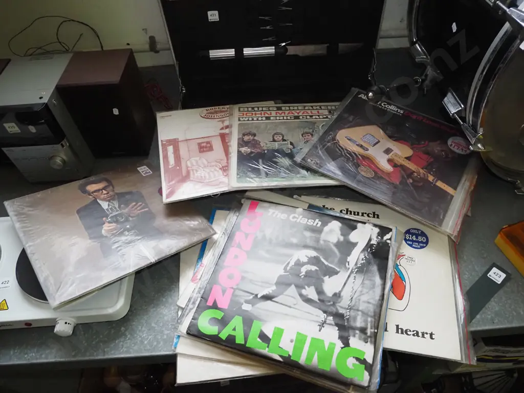 LPs; the Clash, Stevie Wonder etc Image 1++
