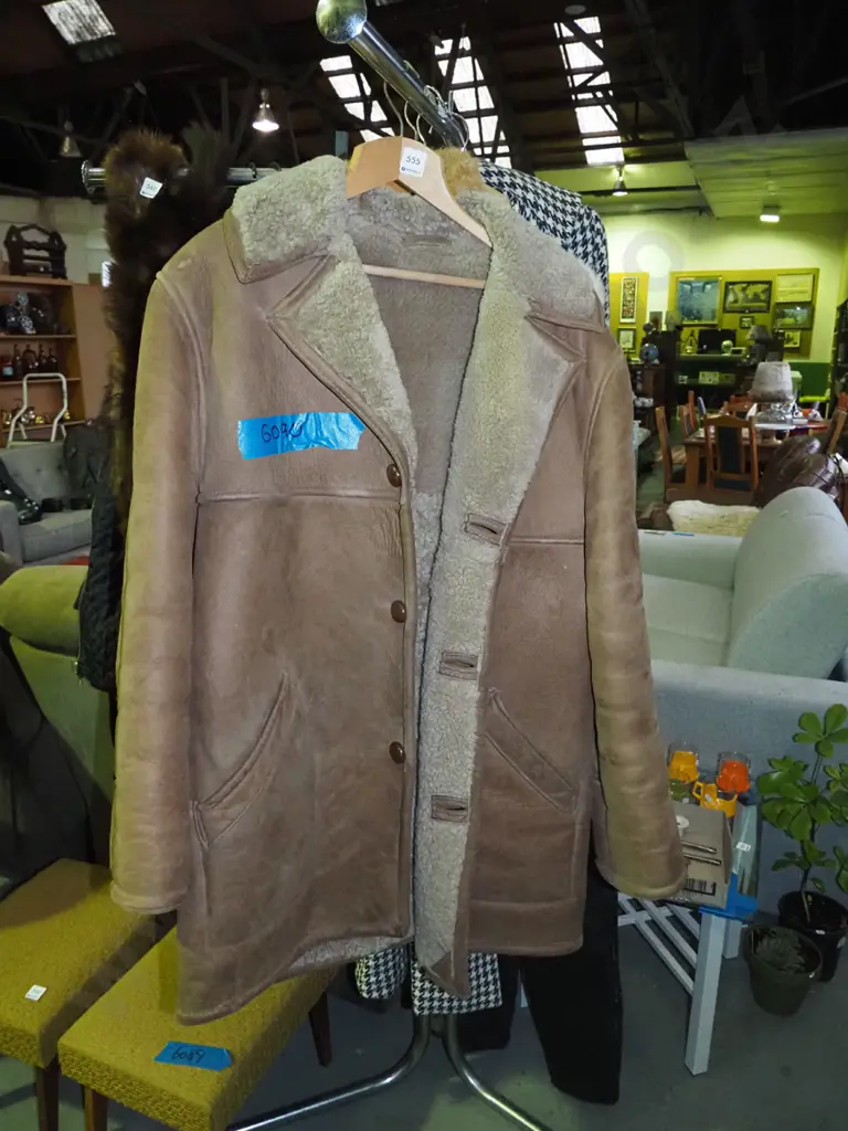 large sheepskin jacket Image 1++