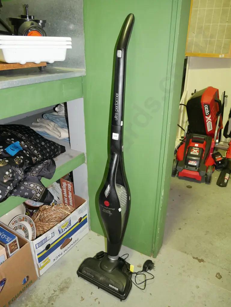 Hoover stick vacuum Image 1++