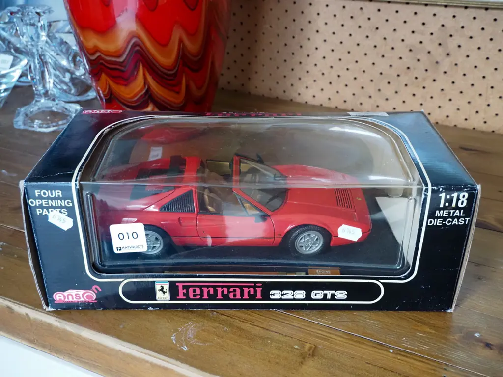 diecast scale model of Ferarri 328 GTS Image 1++