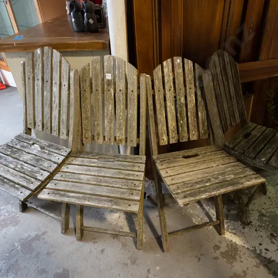 4x hardwood folding outdoor chairs