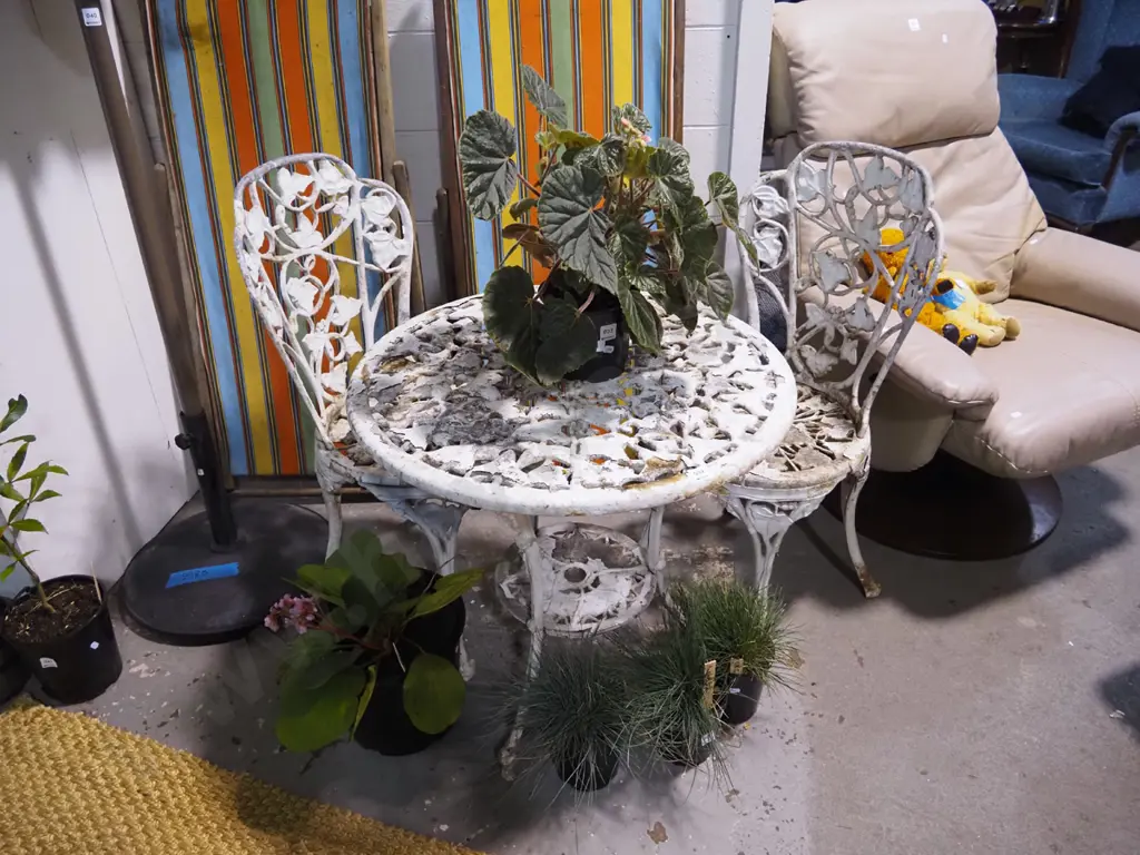 white alloy outdoor table with 2 chairs - paint needs attention Image 1++