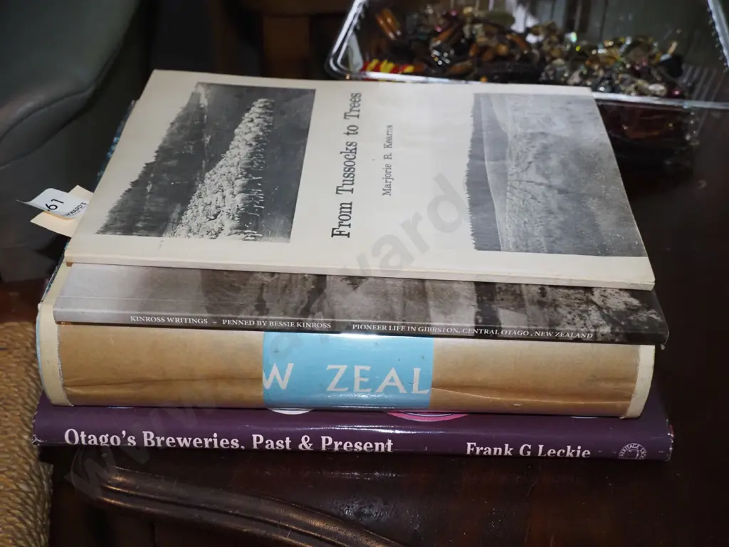 NZ books Image 1++