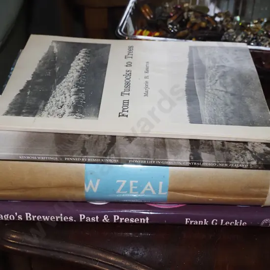 NZ books