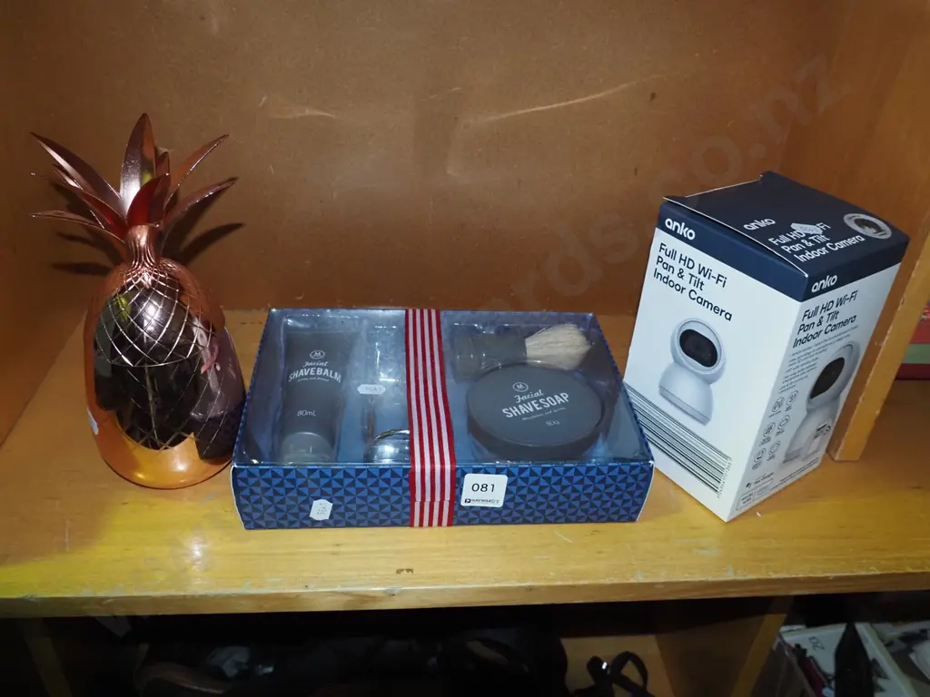 gents groom gift set, pineapple canister Anko indoor camera Image 1++