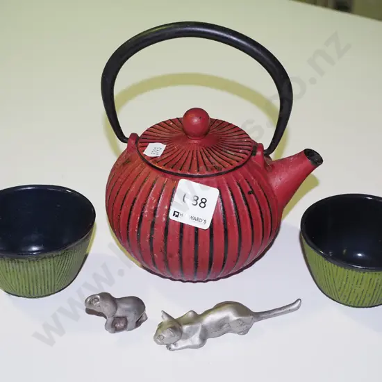 cast iron tea pot, 2 ceramic cups, elephant,cat