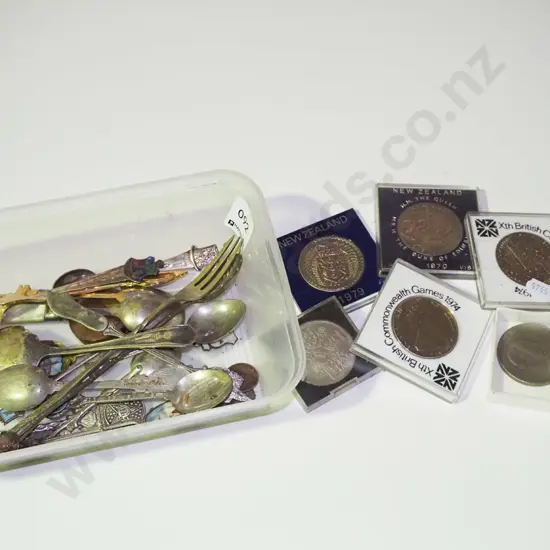 tray; collectors coins, teaspoon
