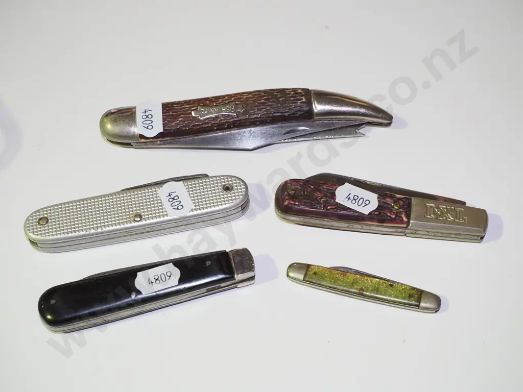 pocket knives Image 1++