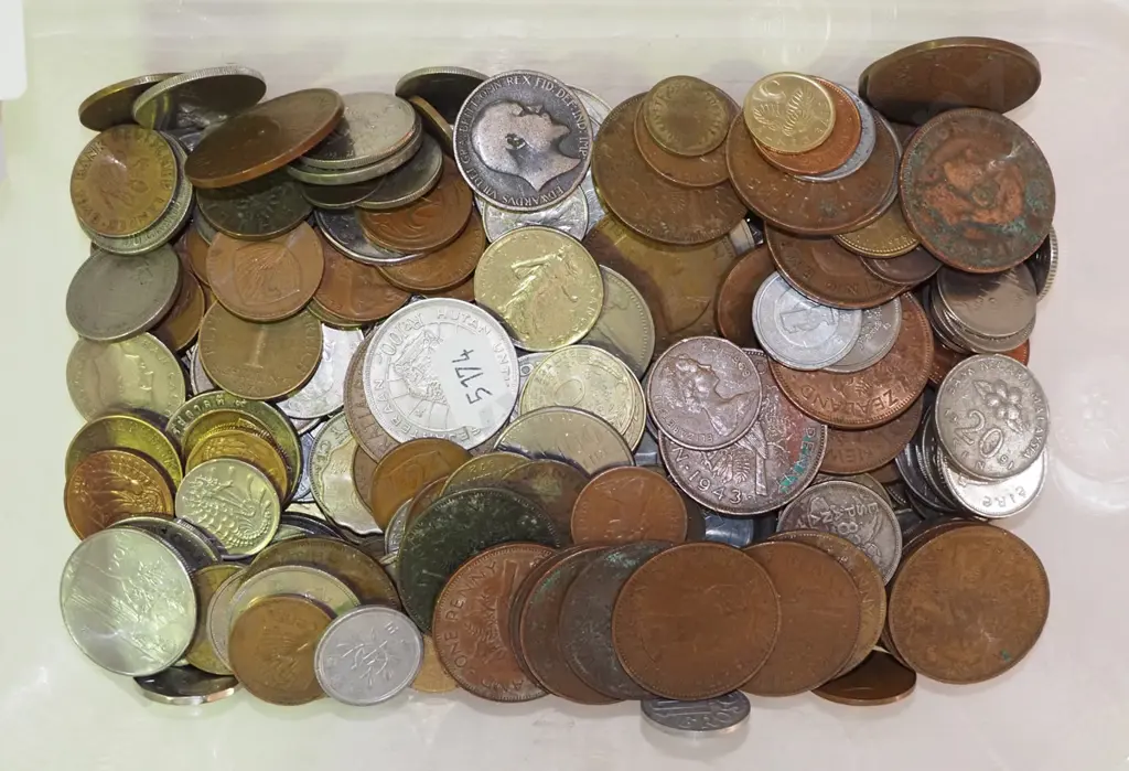 tray of coins Image 1++