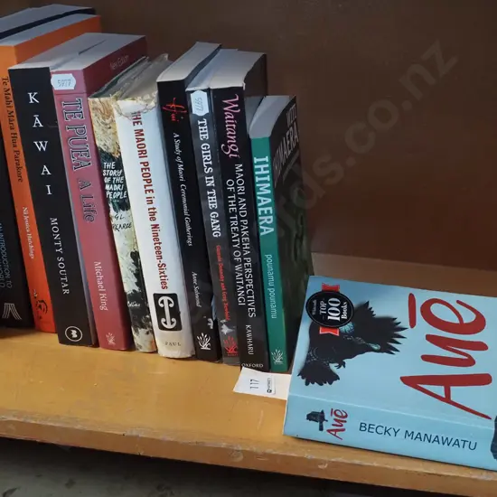 Maori books