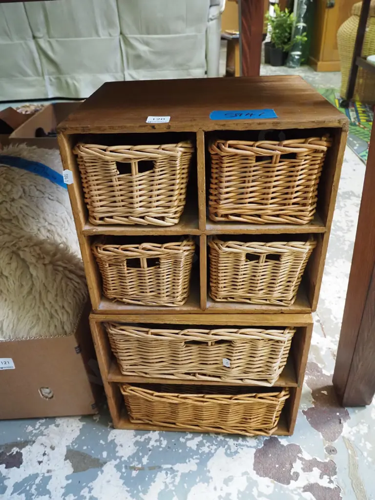 2x wooden storage crates with internal seagrass baskets Each H-260 Image 1++