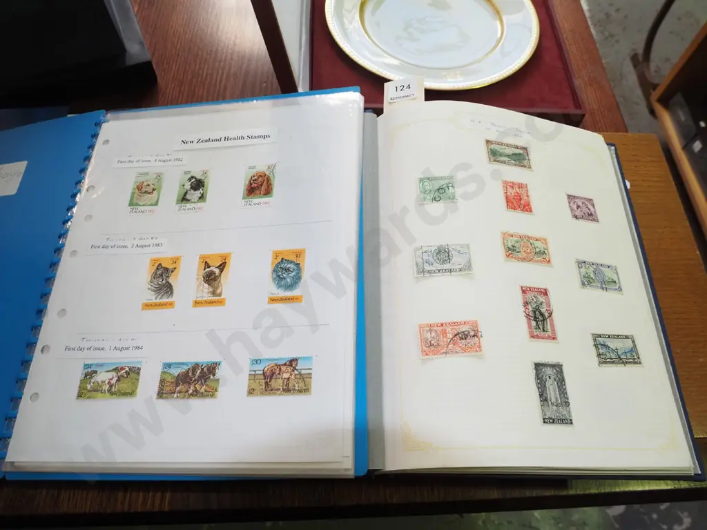 stamp albums Image 1++