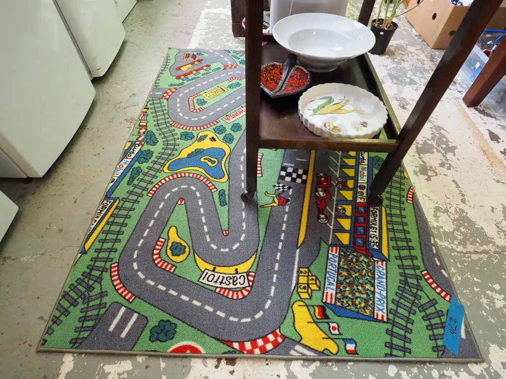 child's road layout floor mat L-1600 W-1140 Image 1++