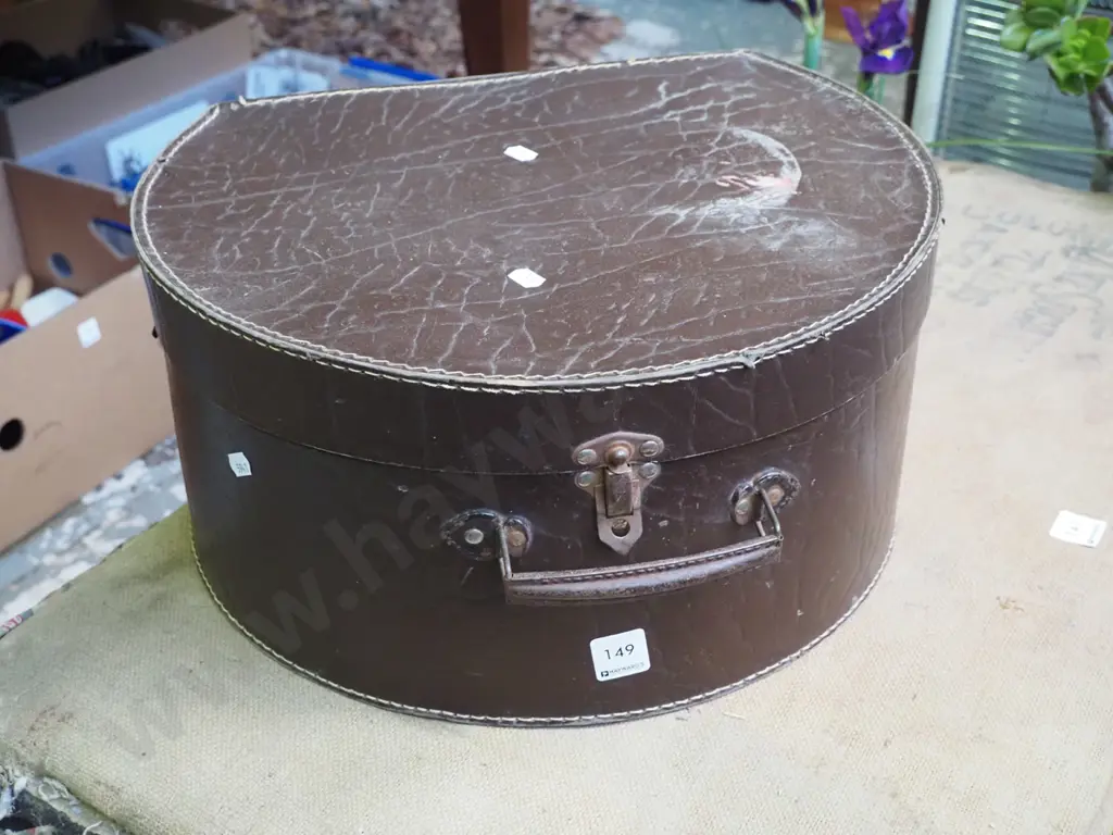 hat box Image 1++