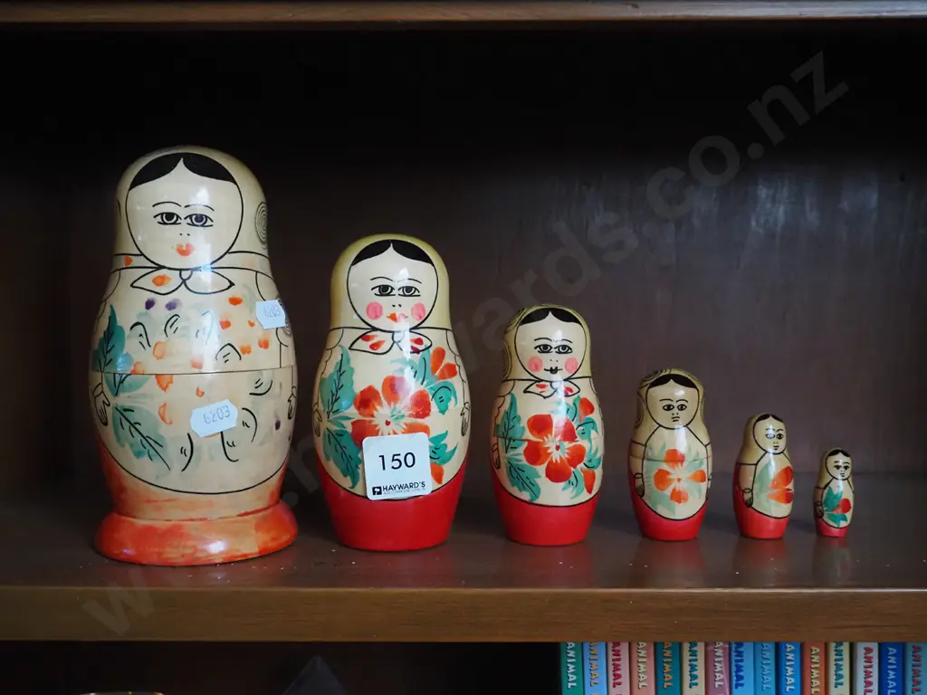 Babushka nesting dolls Image 1++