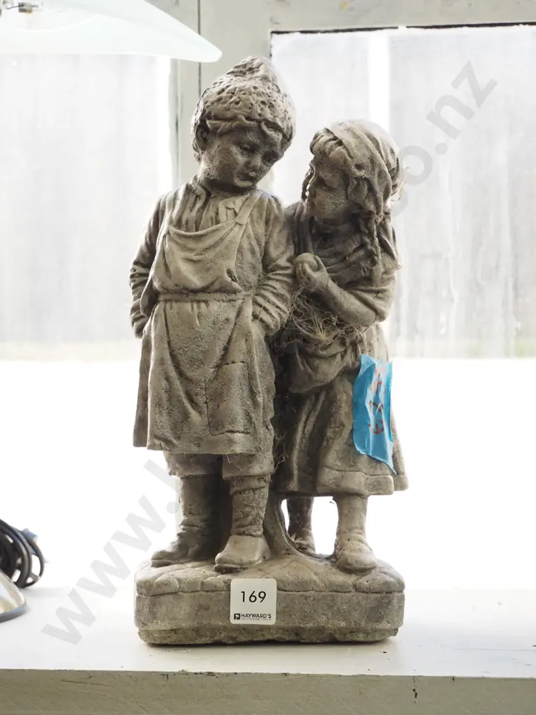 composite garden ornament H-330 Image 1++