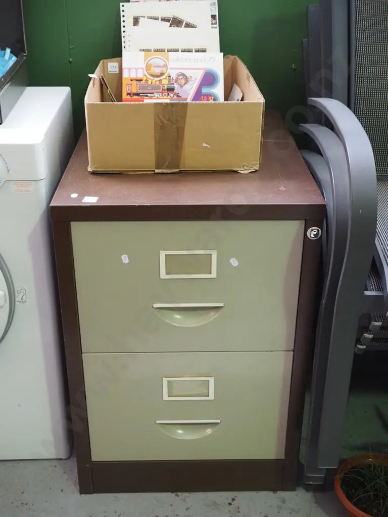 2 drawer filing cabinet Image 1++