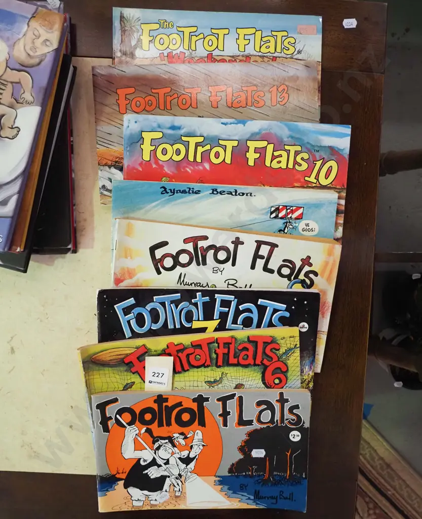 Footrot Flats books Image 1++