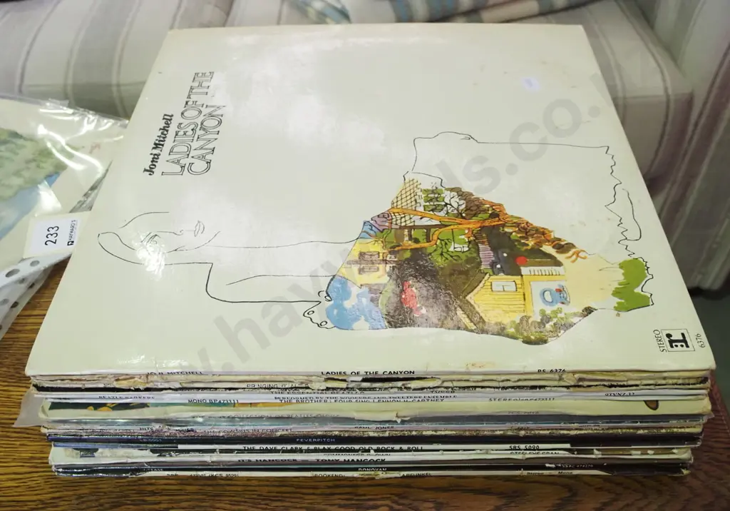 LPs; Joni Mitchell, Bob Dylan, Beatles etc Image 1++