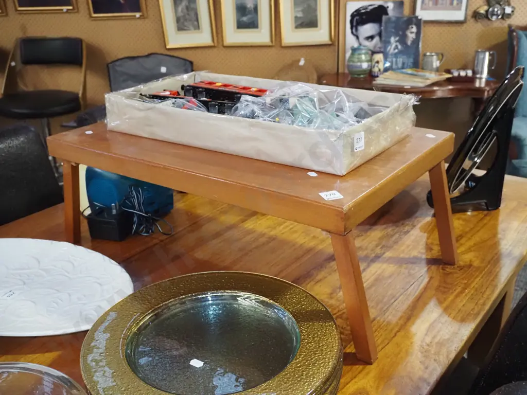 wooden rimu beer tray Image 1++