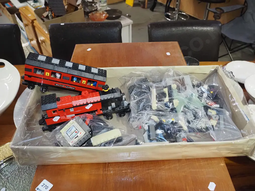 Harry Potter Hogwarts Express Lego set Image 1++