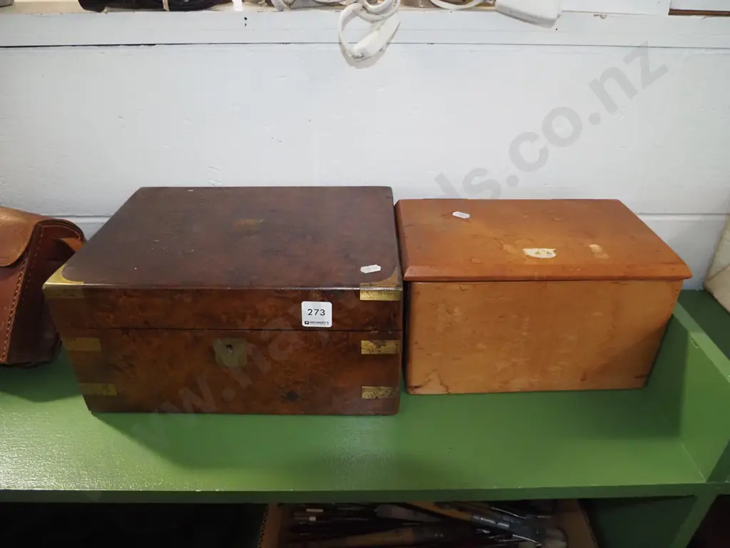 restorer's writing box, homemade lidded rimu box Image 1++