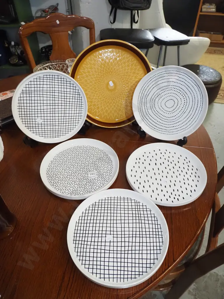 5x Anko black and white plates, Crown Lynn Forma plate Image 1++