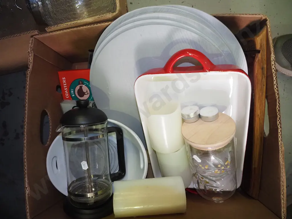 box of candles, coffee plunger, baking dish etc Image 1++