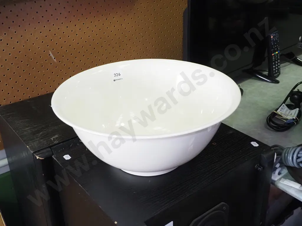 ceramic mixing bowl Image 1++