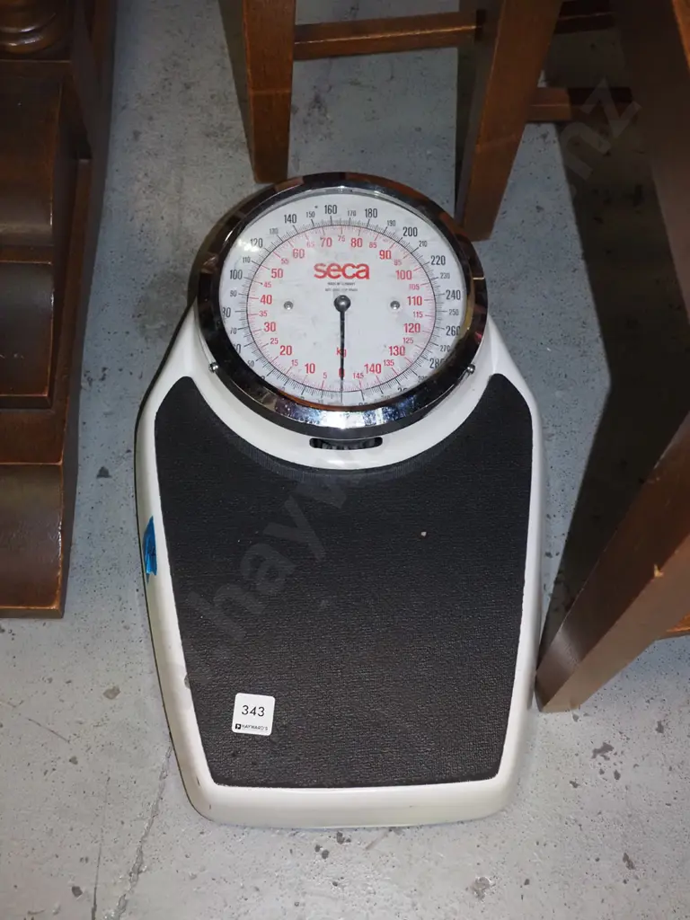 Seca bathroom scales Image 1++
