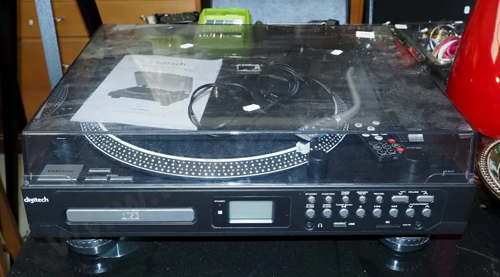 Digitech turntable with CD player & USB Image 1++
