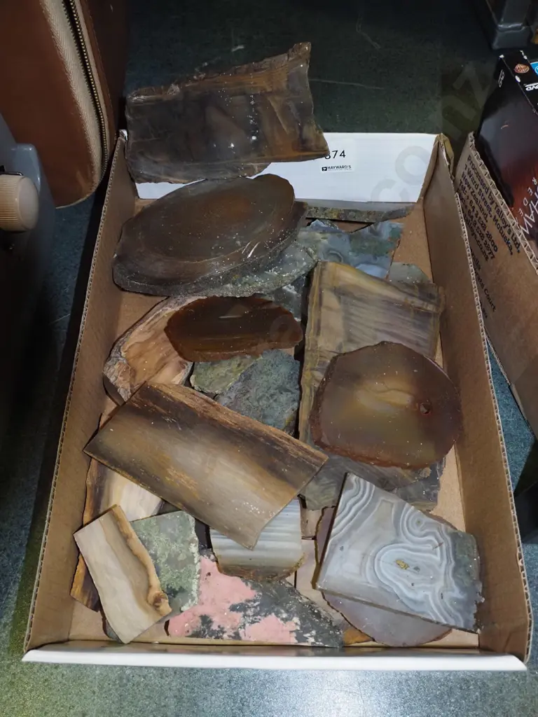 various cut and polished stones Image 1++