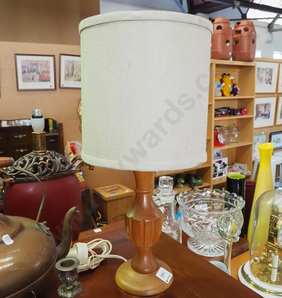 wood based table lamp H-435 Image 1++